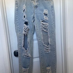 SHEIN RIPPED JEANS